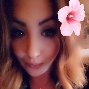 Meet your Posher, Jame